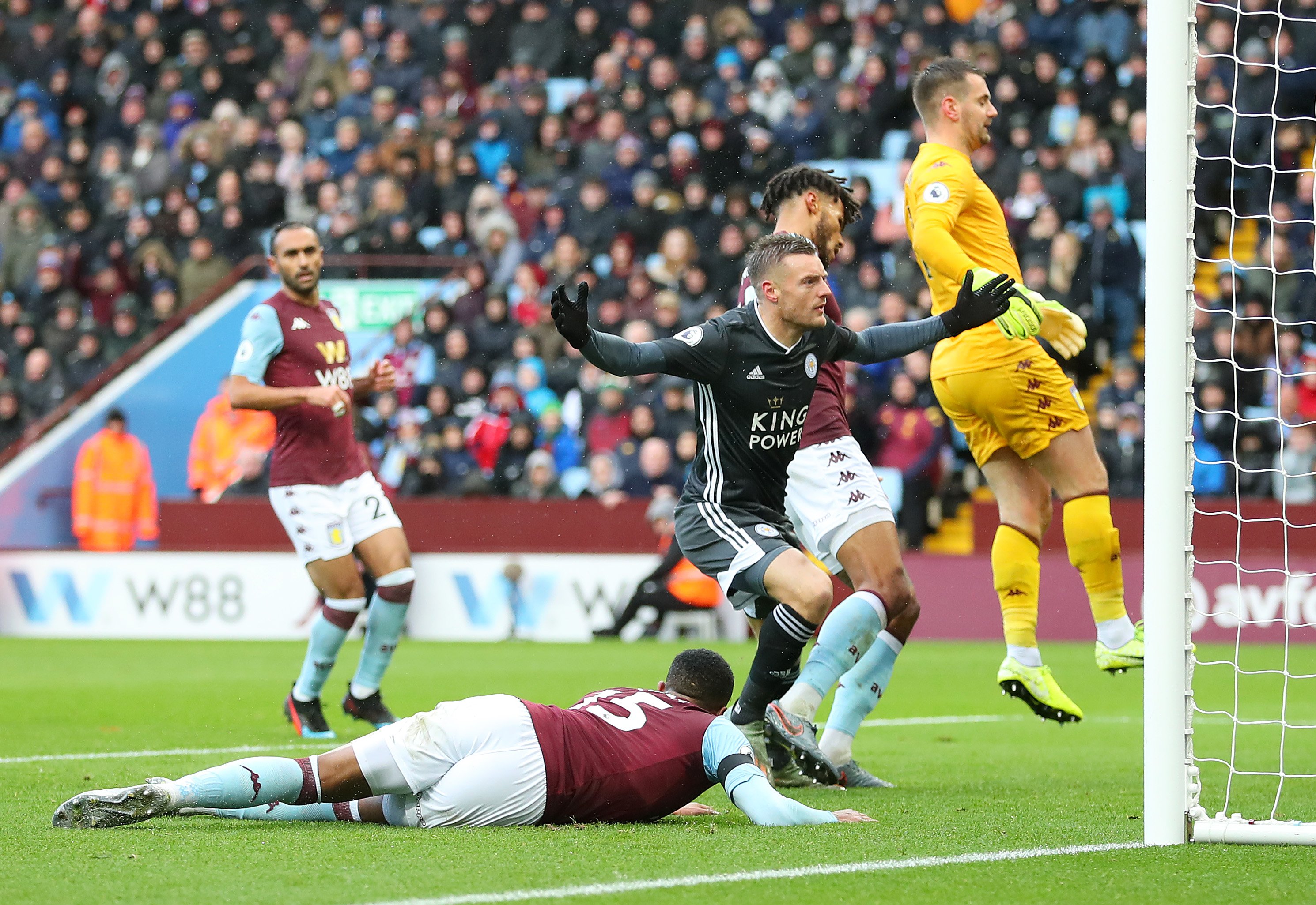 为中场或攻 为中场或攻