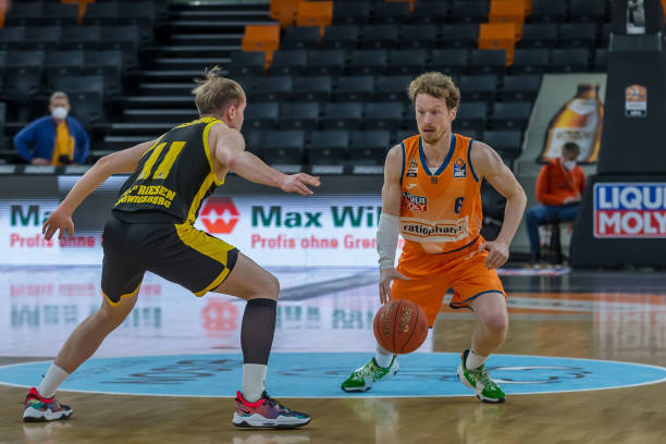 帮助小球员 帮助小球员